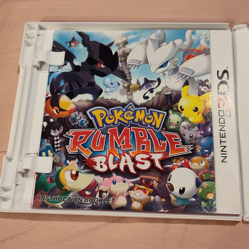 Nintendo DS Pokemon Rumble Blast Game - Picture 3 of 4